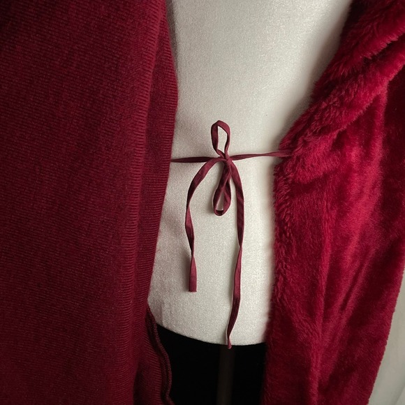 VTG Borg Fabric M Burgundy Faux Fur Robe Made in USA Plush Belted Long Lounge - Picture 12 of 14